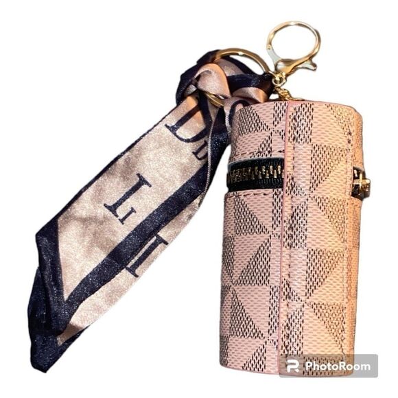 LUXE VIBES LIPSTICK CASE KEYCHAIN BAG CHARM PU LEATHER PINK & BLACK w TWILLY - Picture 3 of 7